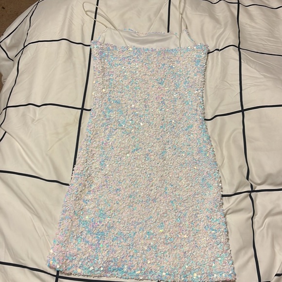 allison & kelly white sequin mini dress - Picture 3 of 3